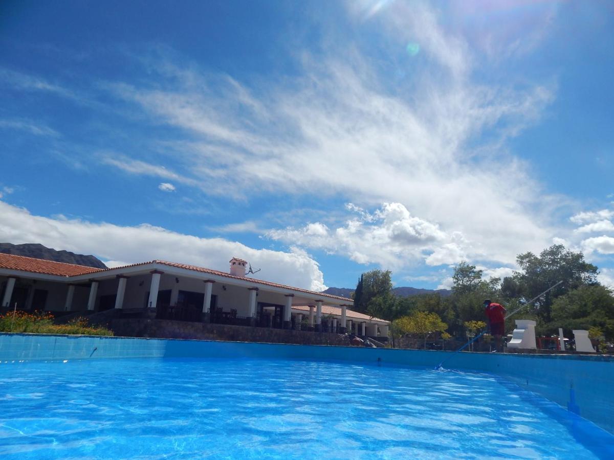 ホテル Hosteria Municipal De Angastaco エクステリア 写真